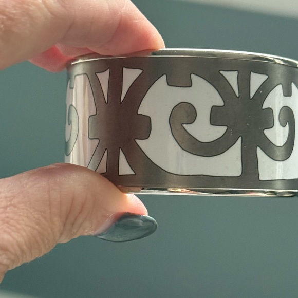 Hermes Gray, White and Silver Enamel Bangle Bracelet - Picture 2 of 10